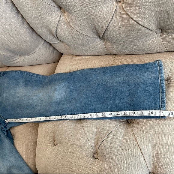 Ad:  Curves 360 By NYDJ Cropped Jeans Women's Sz 10 Blue High Rise - Picture 8 of 8